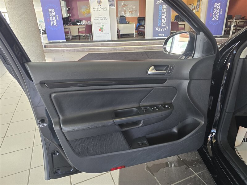 Used 2013 Volkswagen Jetta TDI FWD image 7