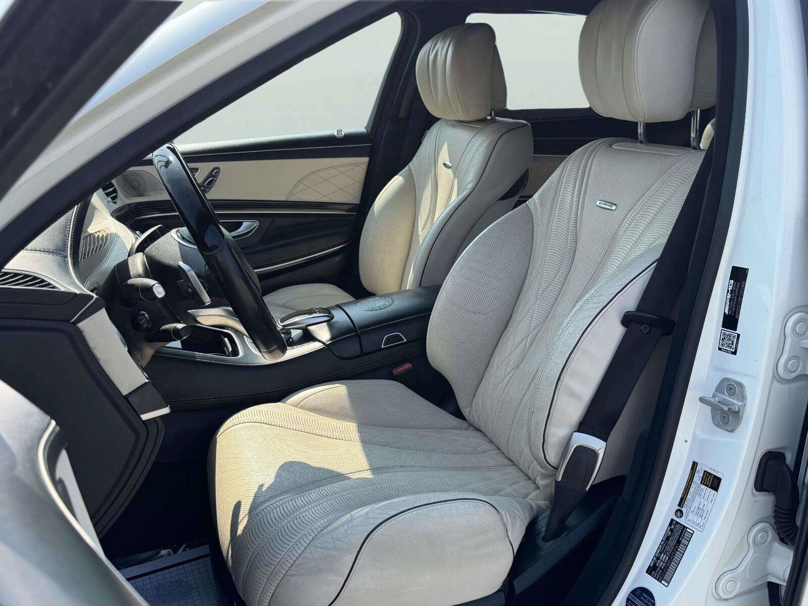 Used 2016 Mercedes-Benz S 63 AMG 4MATIC Sedan image 19