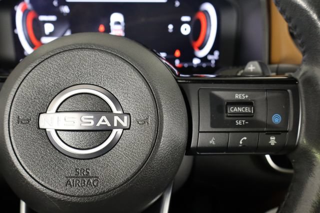 Used 2024 Nissan Rogue Platinum FWD image 9