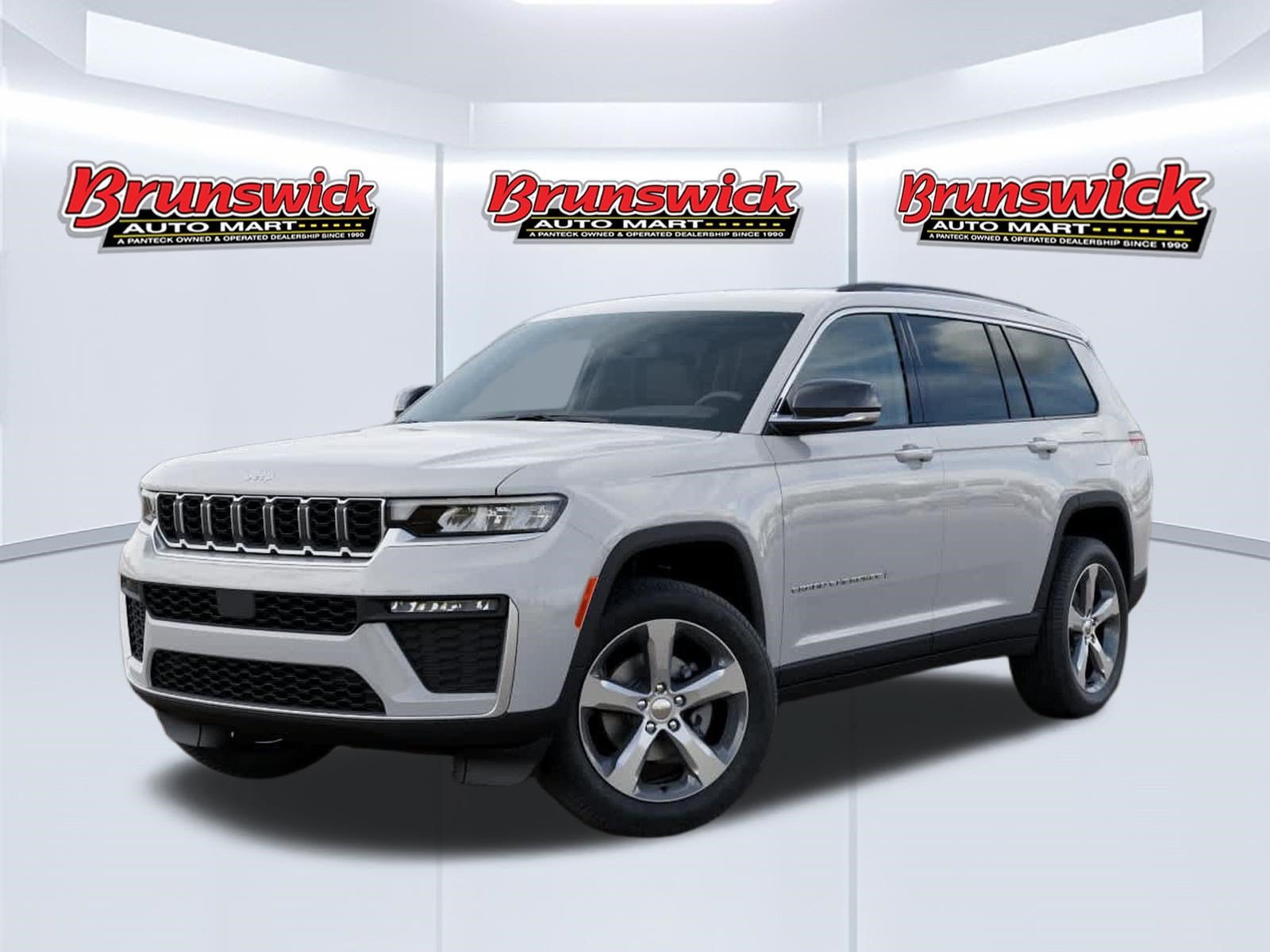New 2026 Jeep Grand Cherokee L Limited AWD/4WD image 1