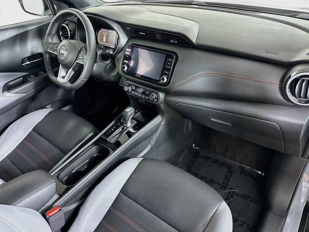 Certified 2023 Nissan Kicks SR w/ SR Premium Package FWD image 30
