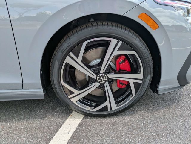 New 2026 Volkswagen GTI SE FWD image 11