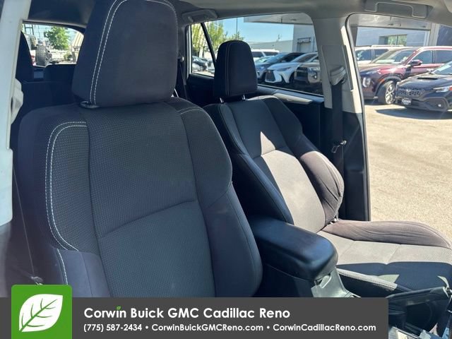 Used 2018 Toyota RAV4 XLE w/ Plus Extra Value Package AWD/4WD image 35