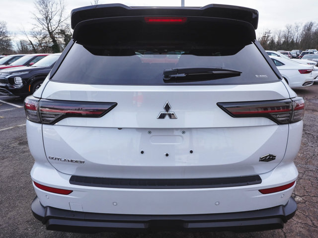 New 2026 Mitsubishi Outlander AWD image 6