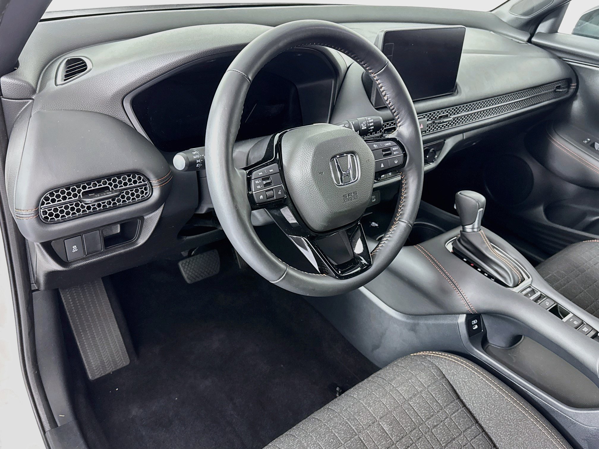Certified 2026 Honda HR-V Sport image 9