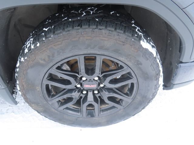 Used 2024 GMC Sierra 1500 Elevation w/ Preferred Package image 13