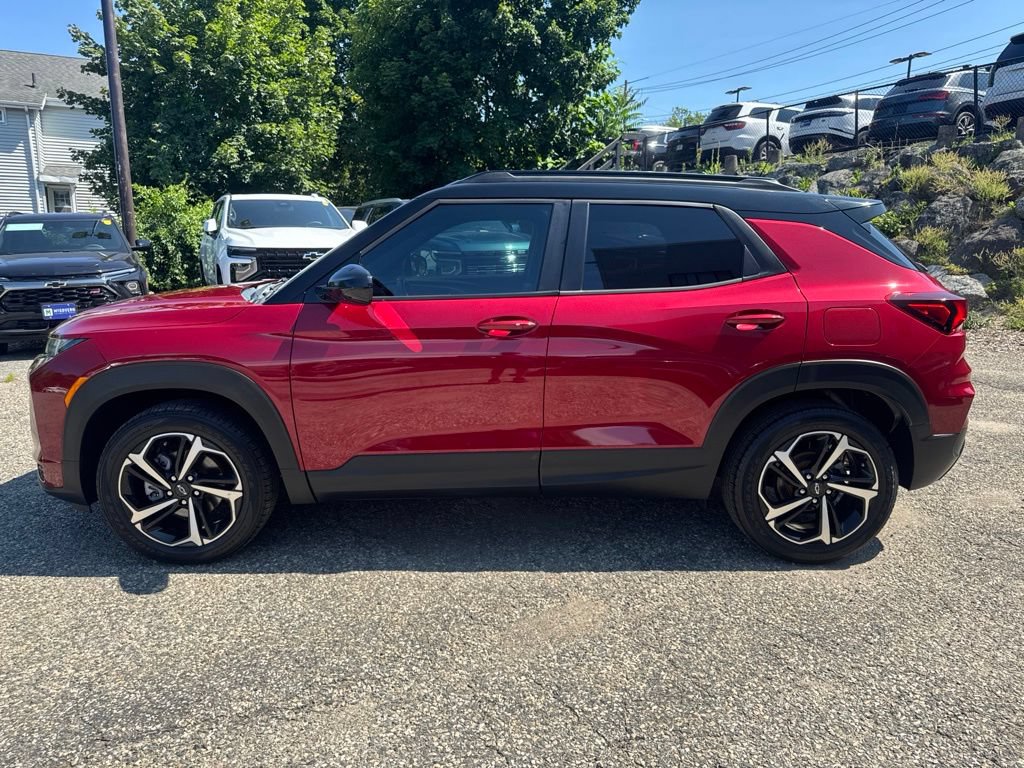 Used 2021 Chevrolet TrailBlazer RS w/ Sun and Liftgate Package AWD/4WD image 34