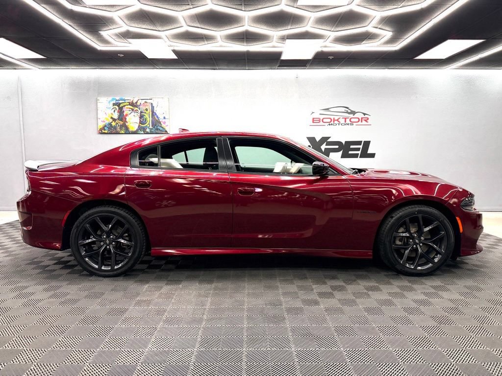 Used 2022 Dodge Charger R/T w/ Blacktop Package RWD image 17