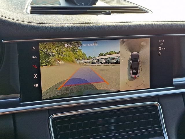 Used 2023 Porsche Panamera RWD image 22
