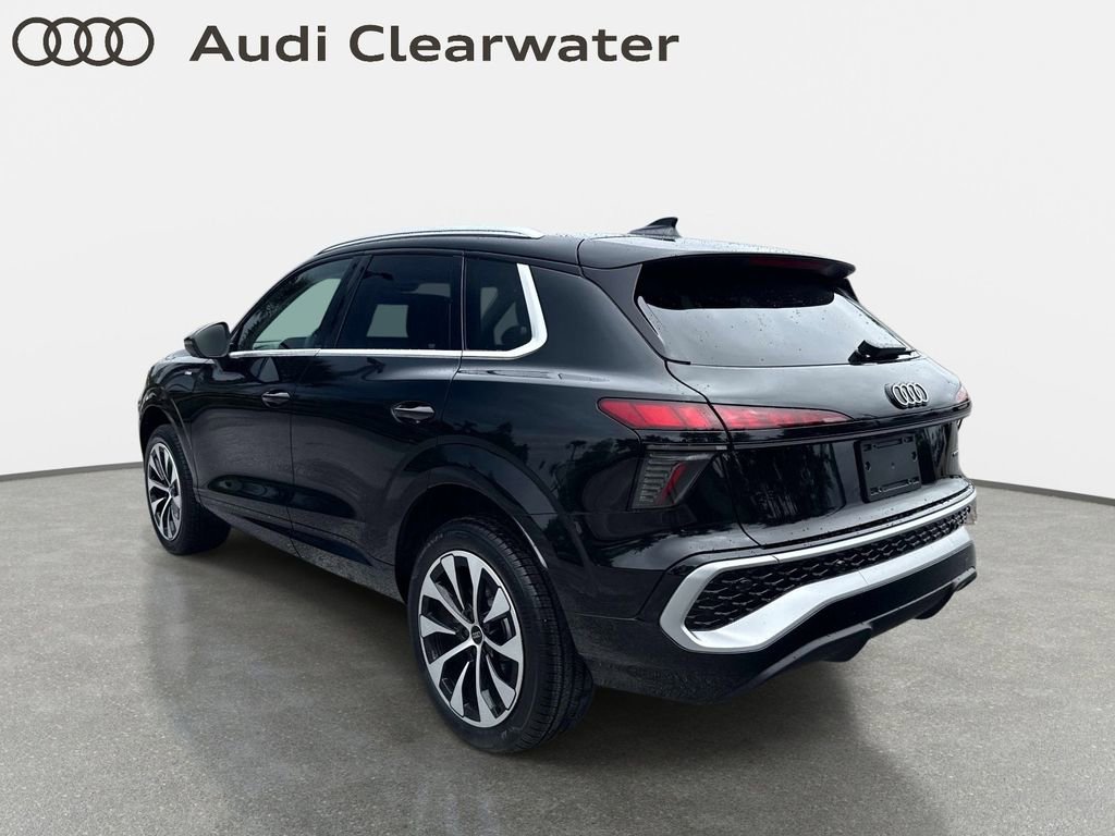 New 2026 Audi Q3 quattro 2.0T image 3