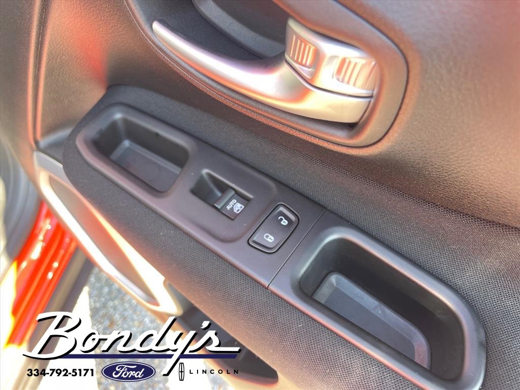 Used 2020 Jeep Renegade Sport w/ Sport Appearance Group image 20