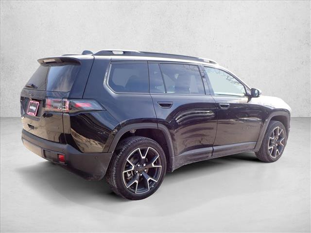 New 2026 Jeep Cherokee Overland image 4