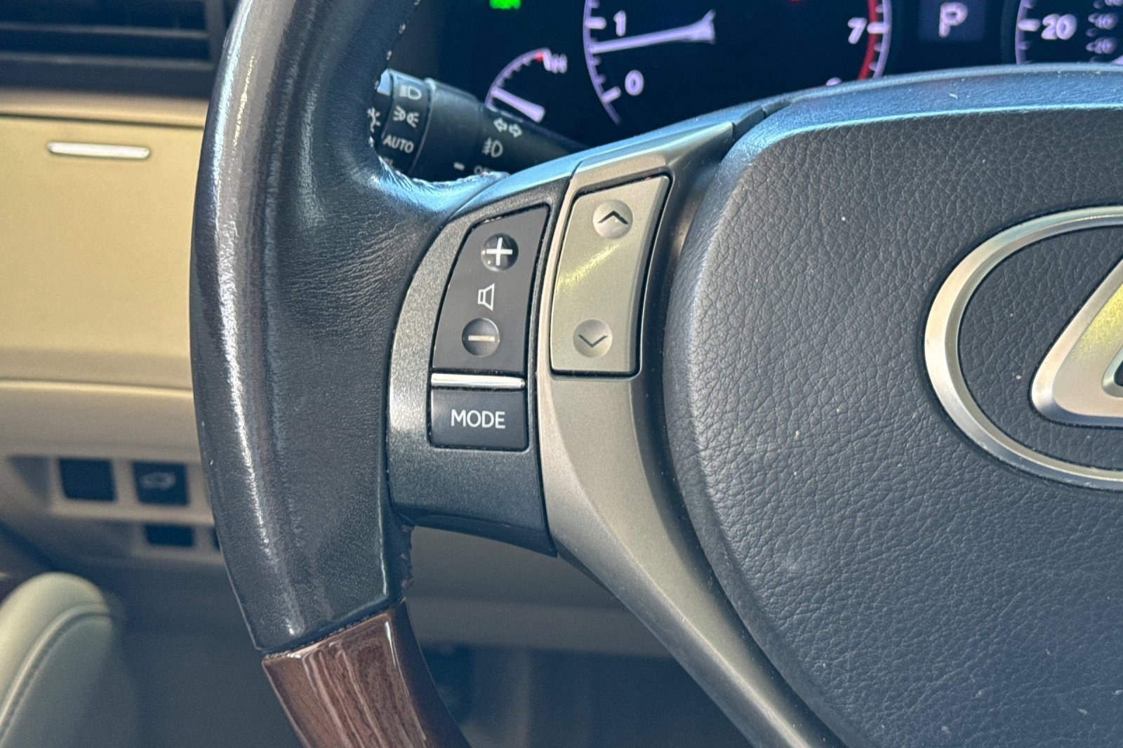 Used 2014 Lexus RX 350 FWD w/ Navigation Package image 30
