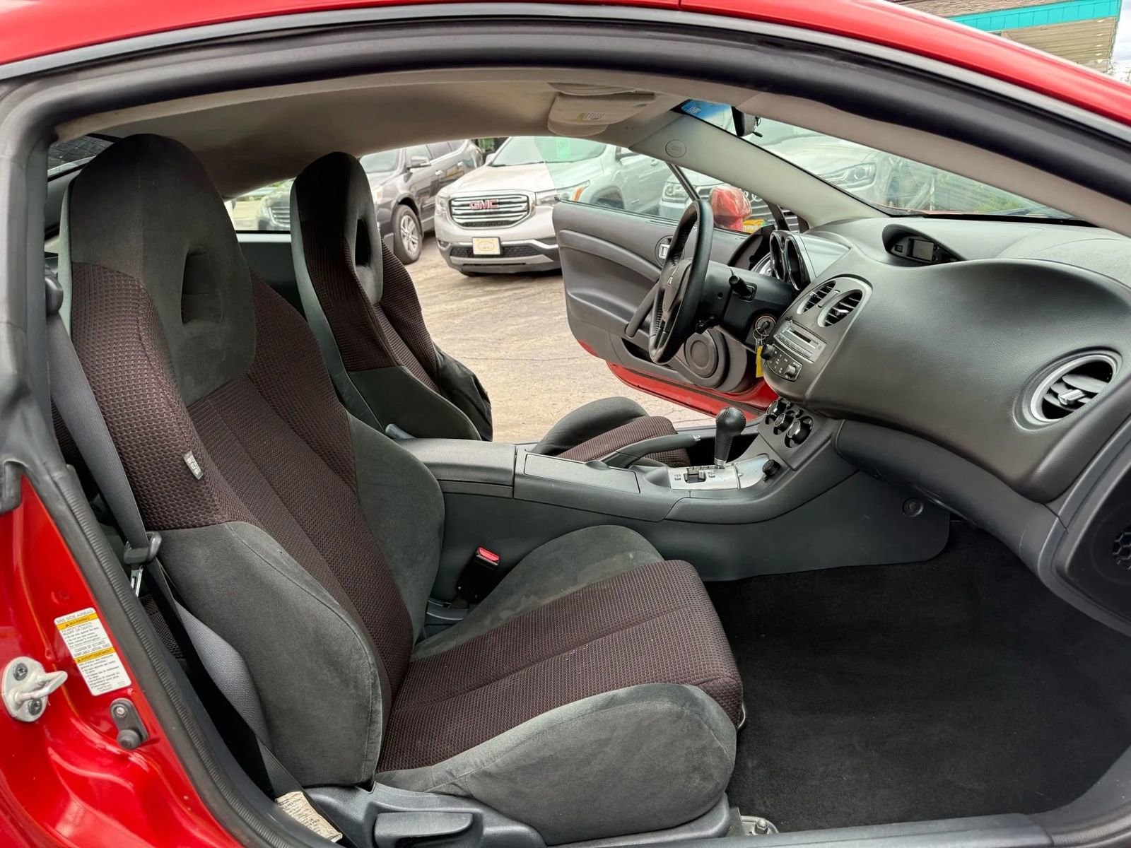 Used 2012 Mitsubishi Eclipse FWD image 17