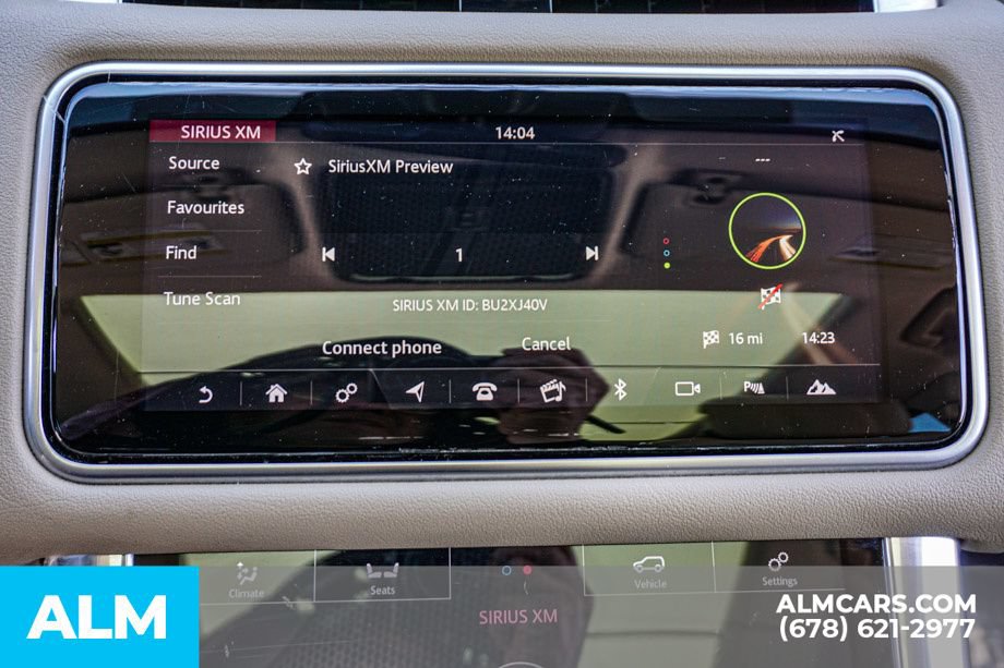 Used 2018 Land Rover Range Rover Sport SE AWD/4WD image 40