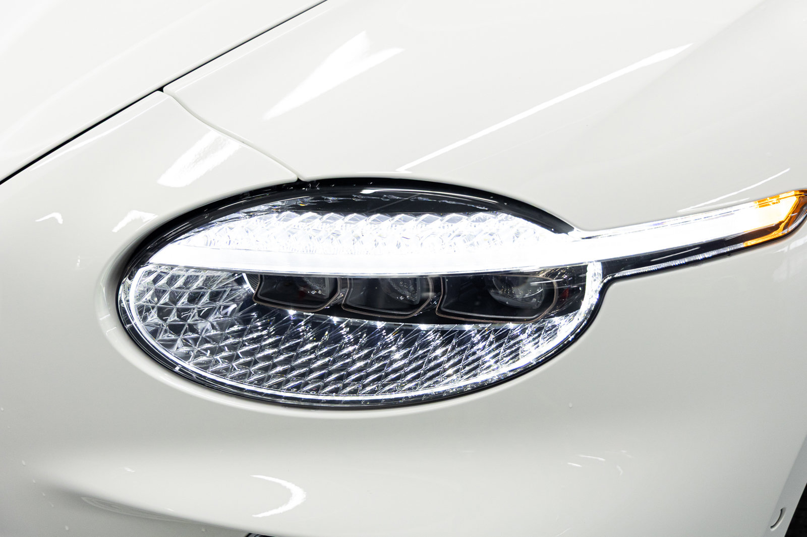 New 2026 Bentley Continental GT Azure AWD/4WD image 13