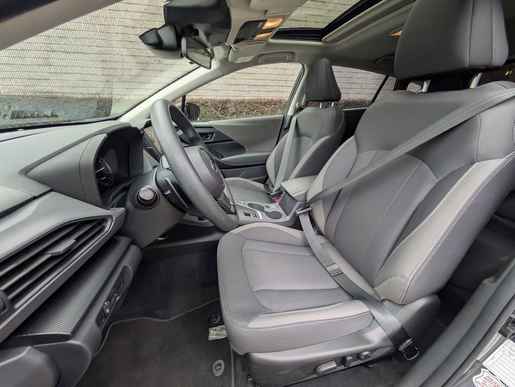 Used 2025 Subaru Crosstrek 2.5i Premium AWD/4WD image 24