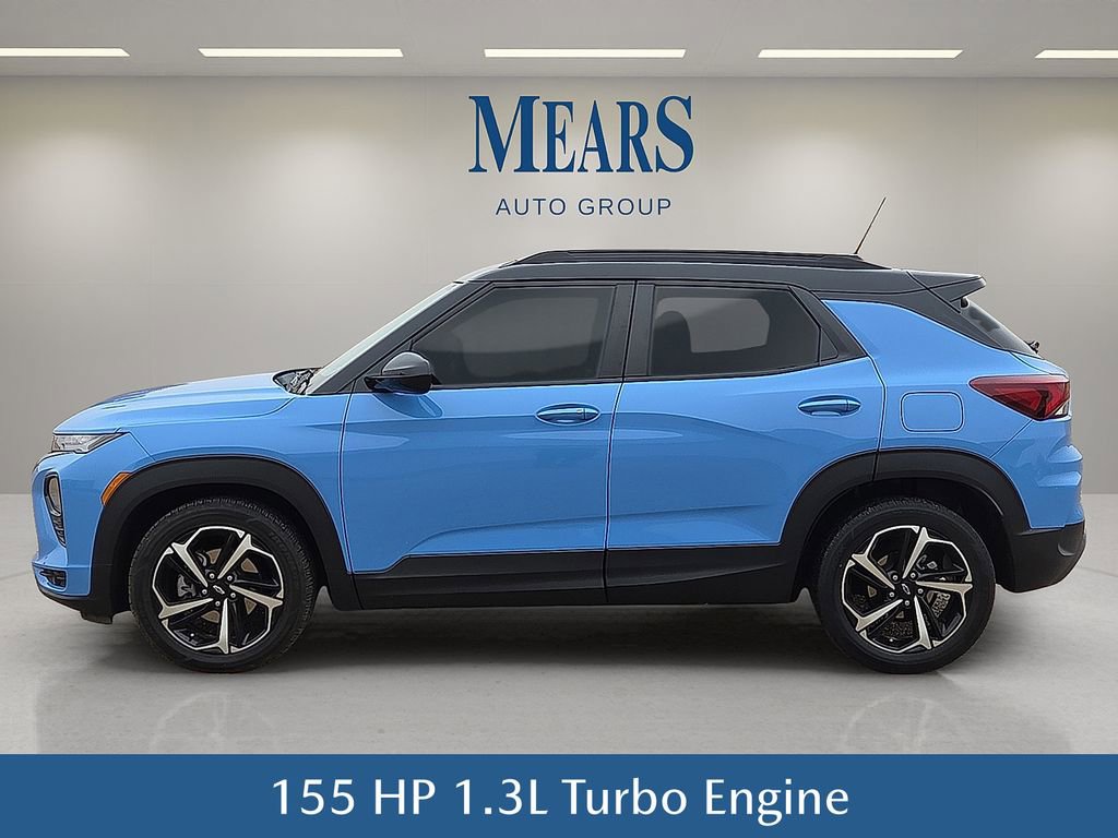 Used 2023 Chevrolet TrailBlazer RS w/ Sun and Liftgate Package image 3