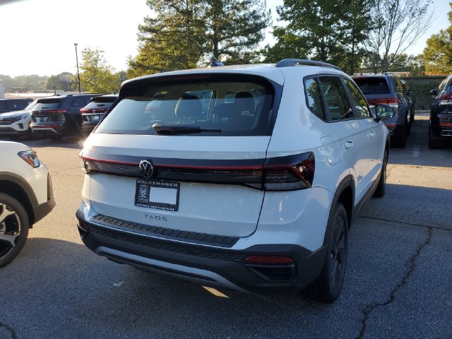 New 2027 Volkswagen Taos S FWD image 4