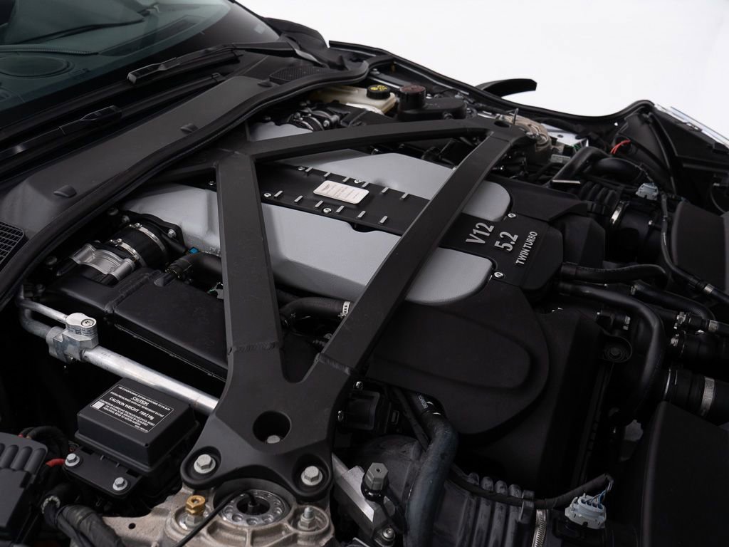 Used 2023 Aston Martin DB11 V12 image 42