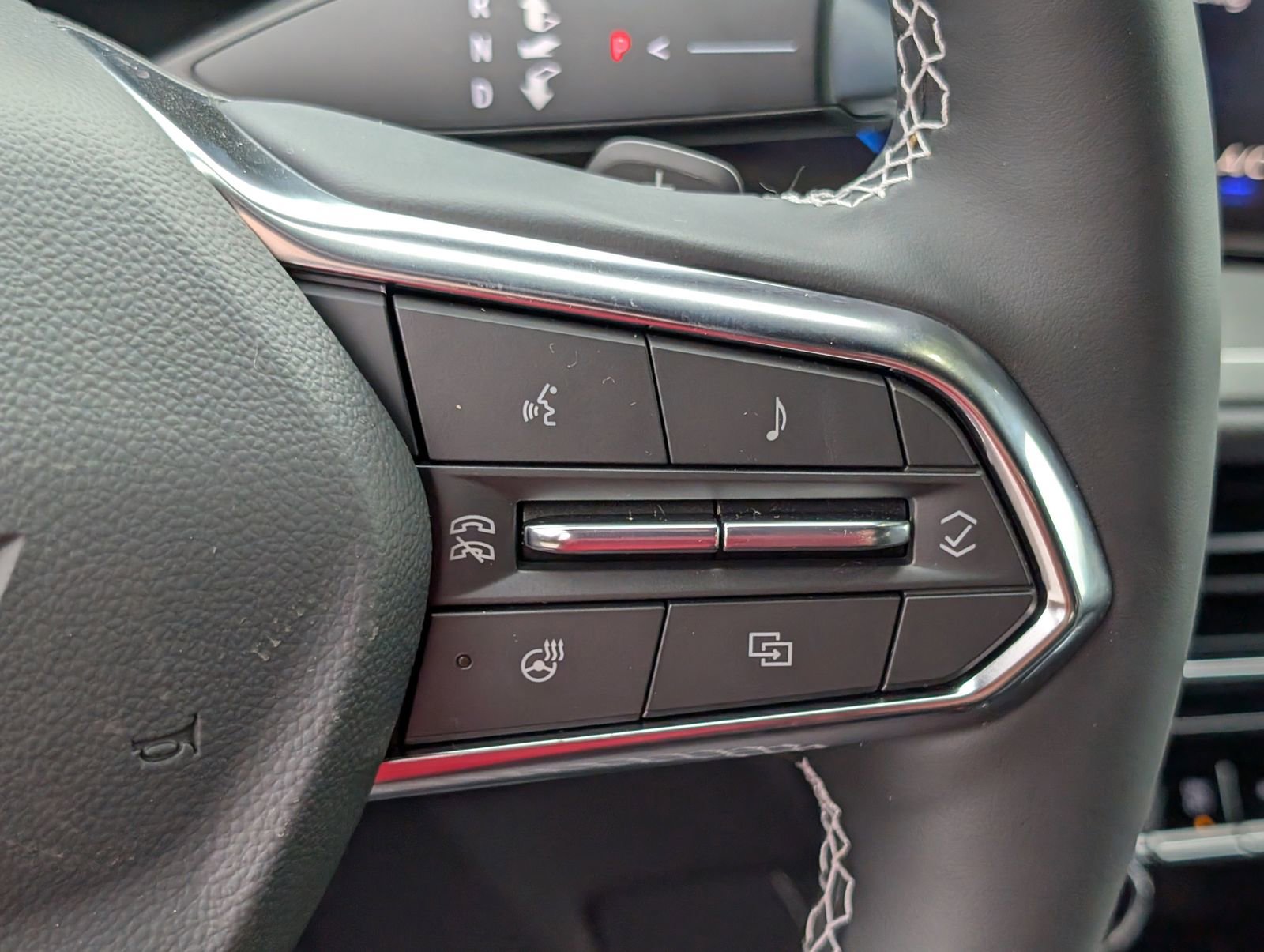 New 2026 Chevrolet Traverse LT w/ Enhanced Driving Package image 23