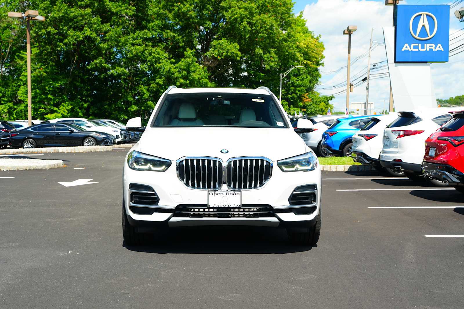 Used 2023 BMW X5 xDrive40i w/ Climate Comfort Package AWD/4WD image 2