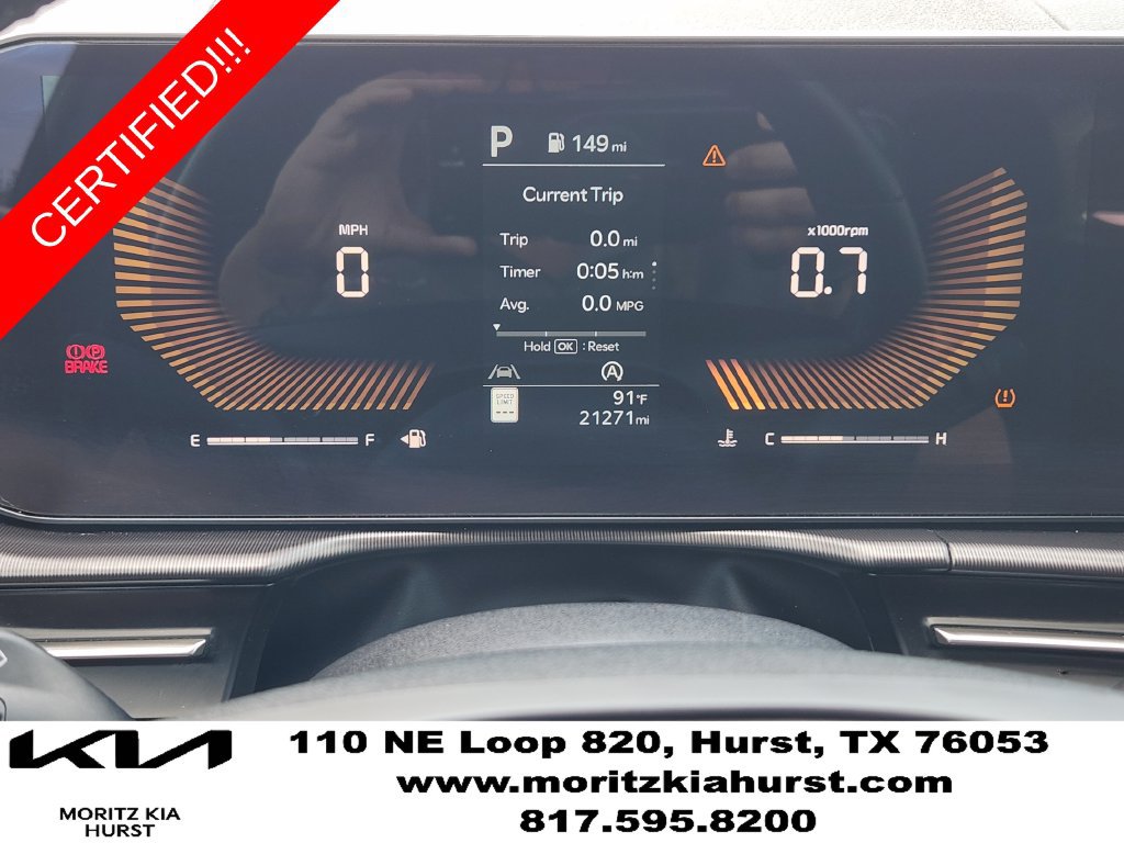 Certified 2026 Kia Sportage EX w/ EX Panorama Roof Package FWD image 6