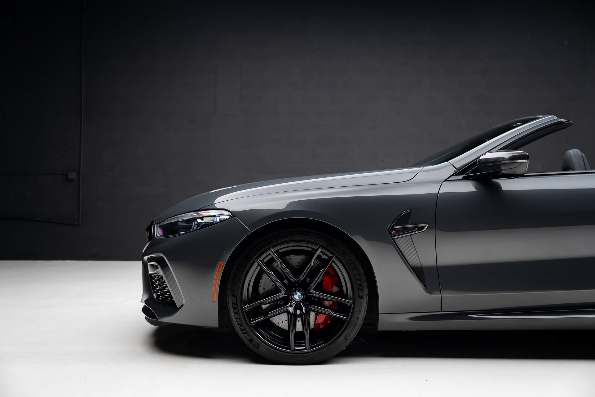 Used 2022 BMW M8 Competition w/ M Carbon Exterior Package AWD/4WD image 22
