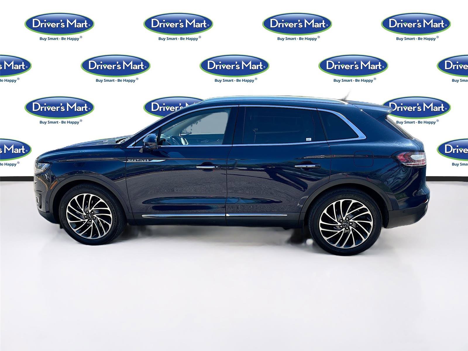 Used 2020 Lincoln Nautilus Reserve w/ Equipment Group 201A image 4