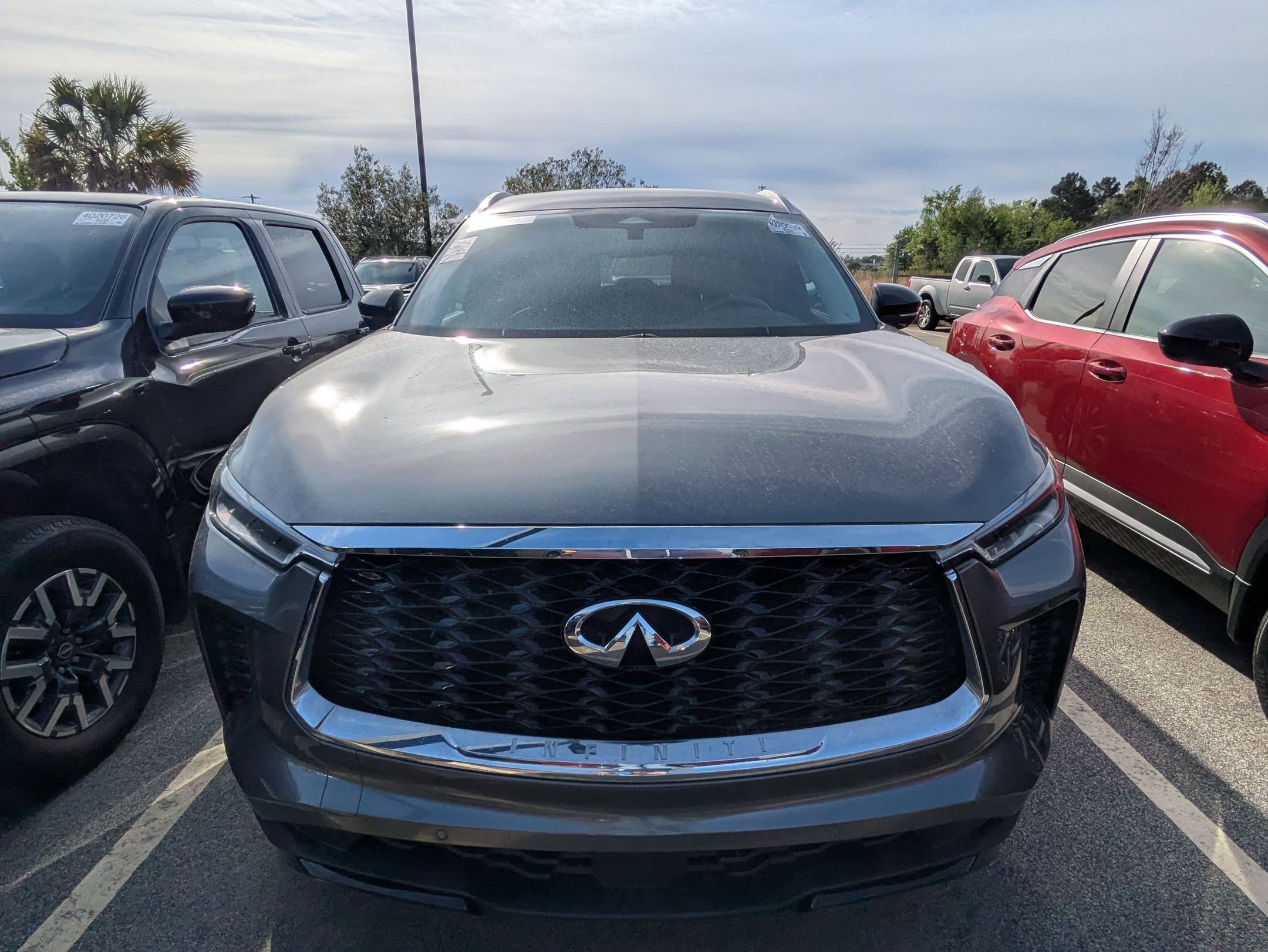 Used 2023 INFINITI QX60 Luxe w/ Cargo Package image 2