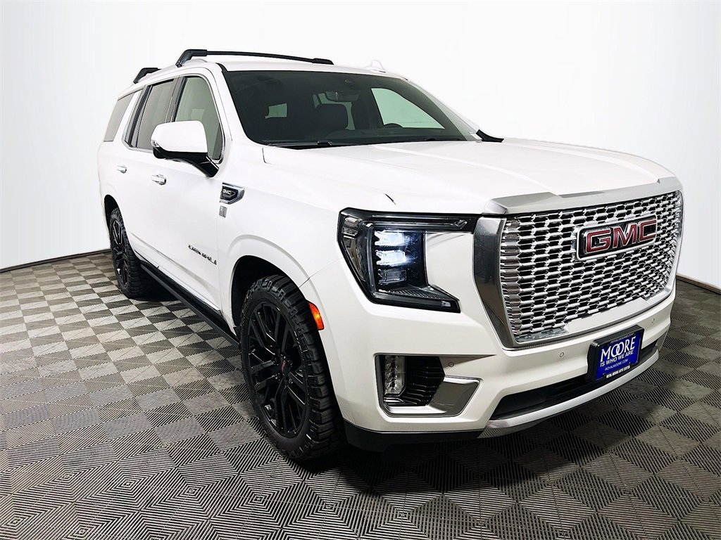Used 2022 GMC Yukon Denali w/ Advanced Technology Package