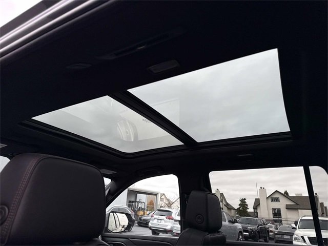 Used 2022 Chevrolet Tahoe RST w/ Luxury Package image 20