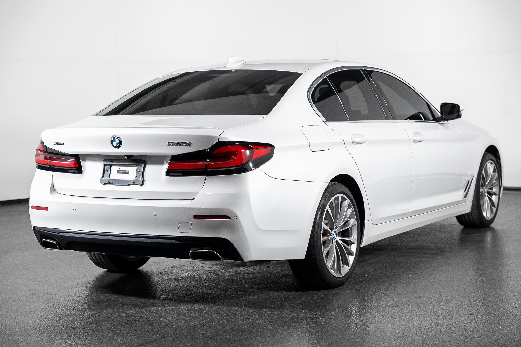 Used 2021 BMW 540i xDrive w/ Premium Package AWD/4WD image 28