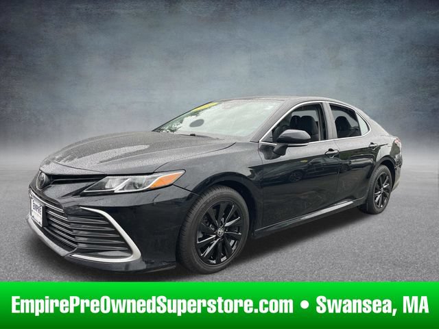 Used 2022 Toyota Camry LE w/ Cold Weather Package AWD/4WD image 1
