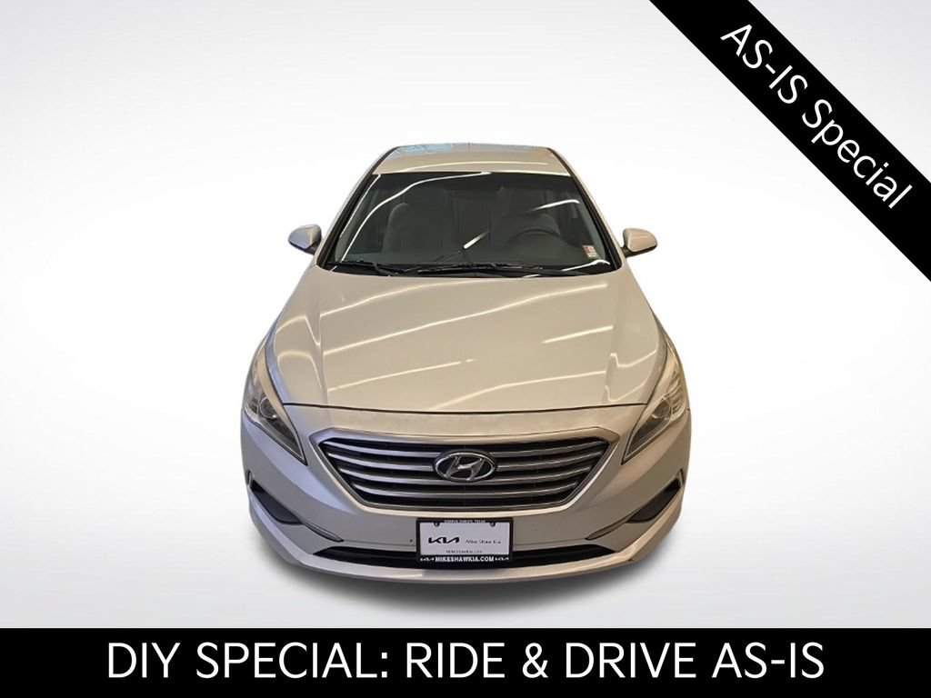 Used 2017 Hyundai Sonata SE FWD image 5