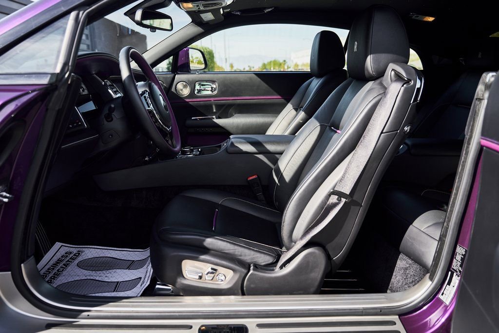 Used 2020 Rolls-Royce Wraith RWD image 23