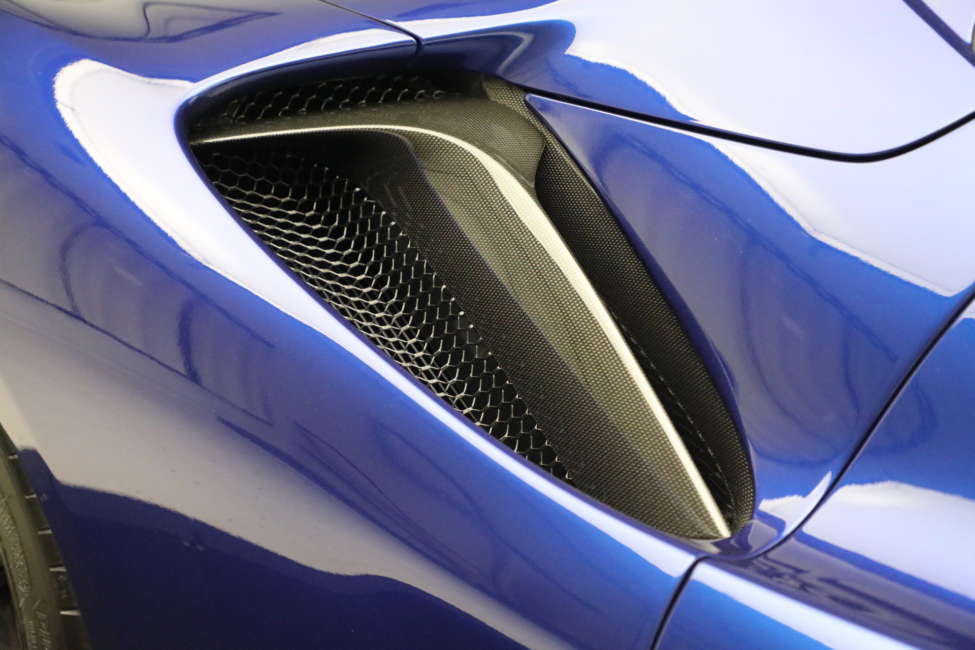 Certified 2022 Ferrari SF90 Spider image 37