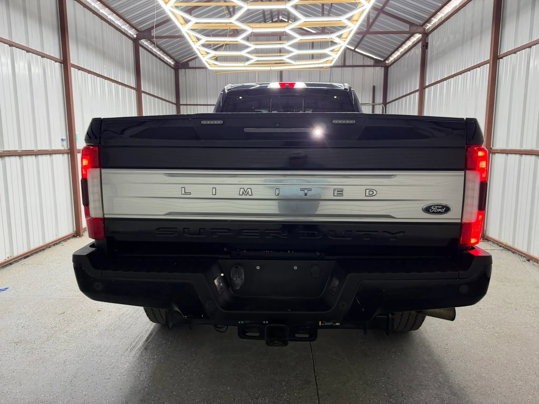 Used 2018 Ford F350 Limited w/ FX4 Off-Road Package image 5