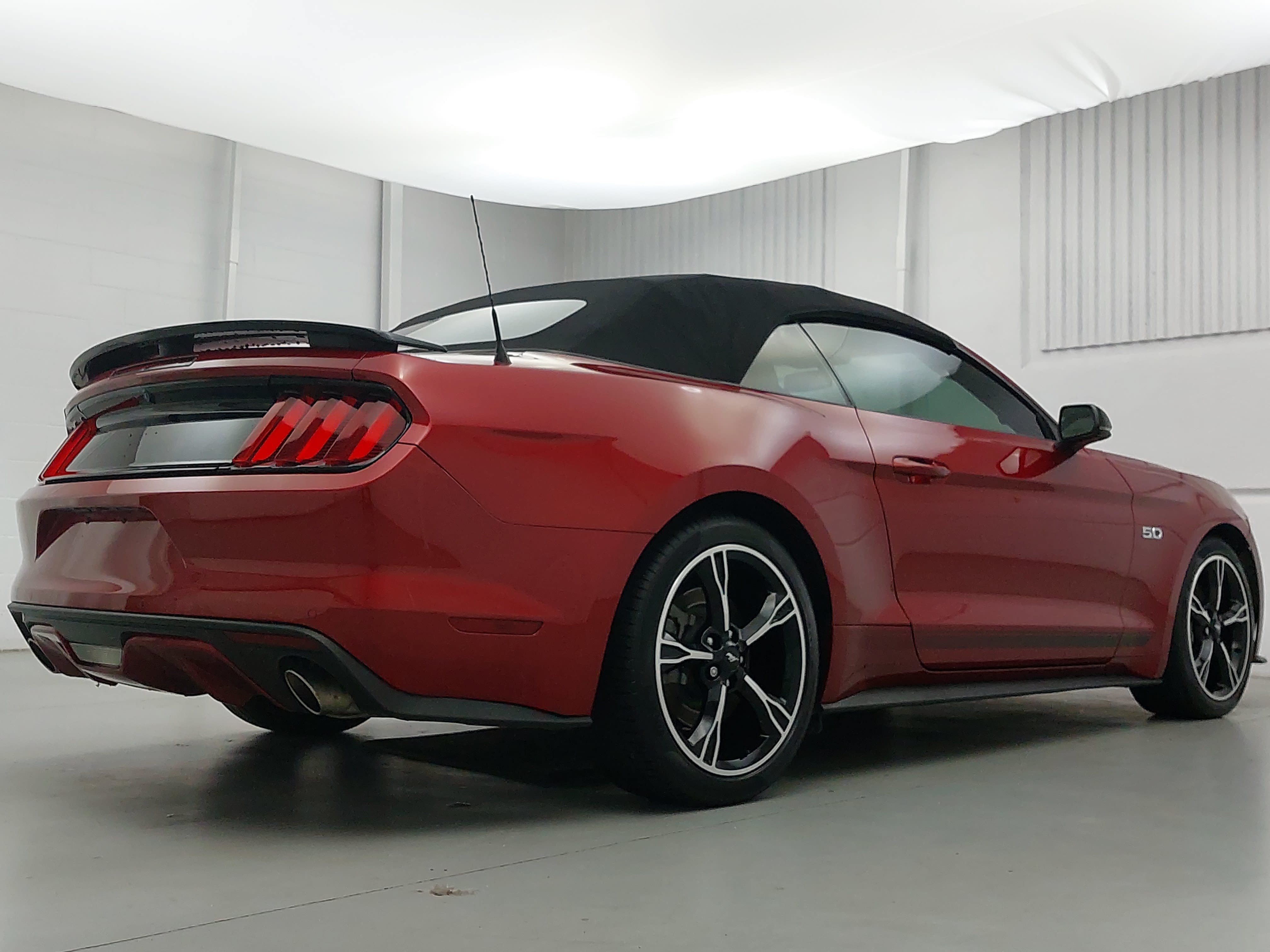 Used 2016 Ford Mustang GT Premium w/ Equipment Group 401A RWD image 7