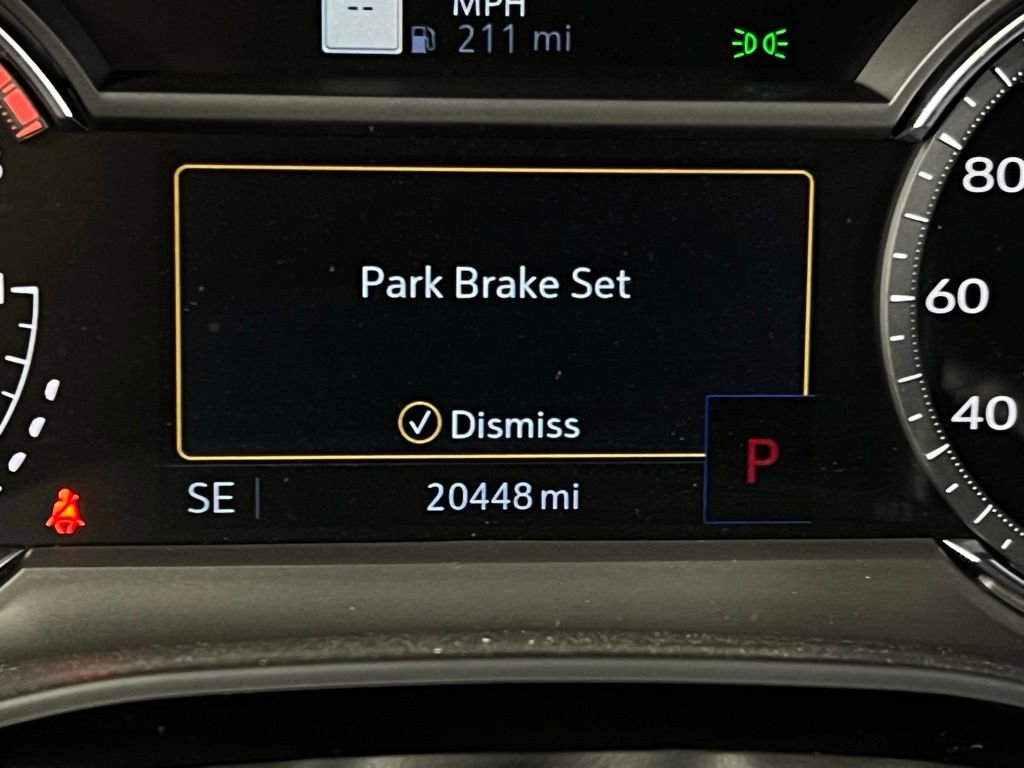 Used 2025 Cadillac XT6 Premium Luxury image 19