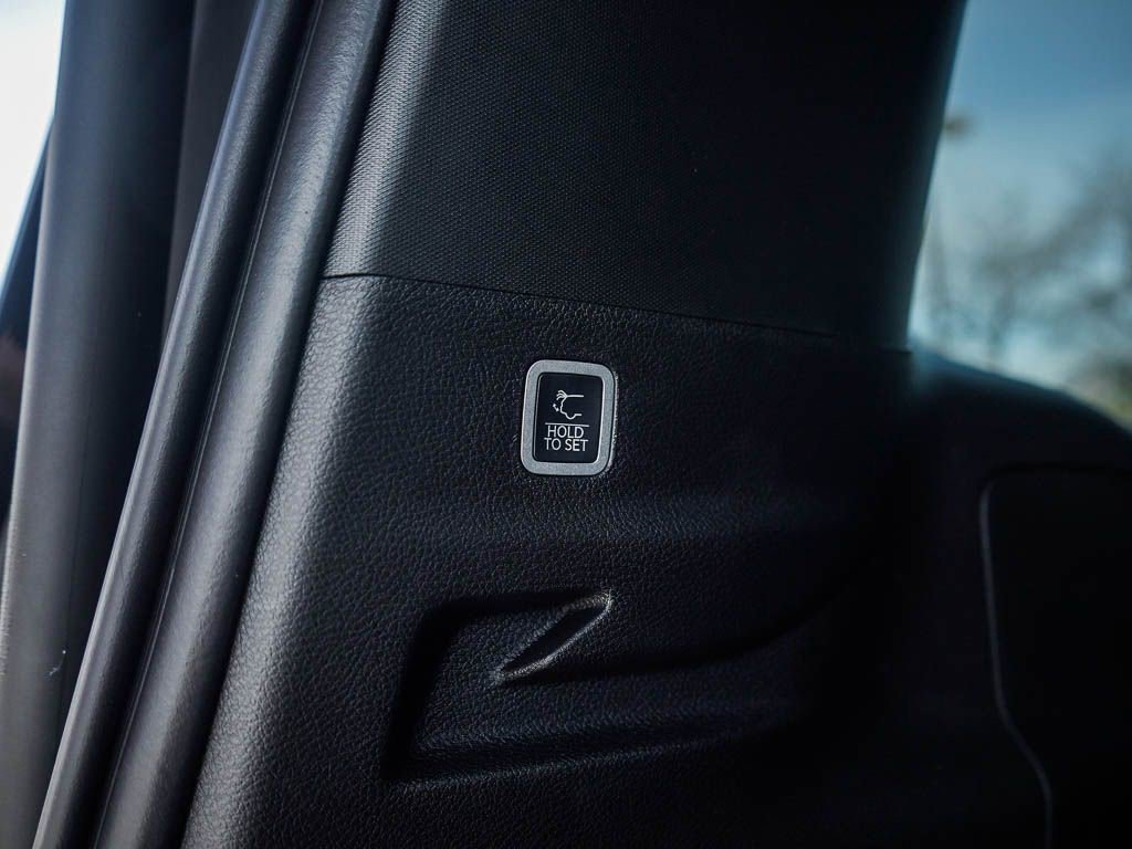 New 2026 Jeep Grand Wagoneer L Summit AWD/4WD image 9