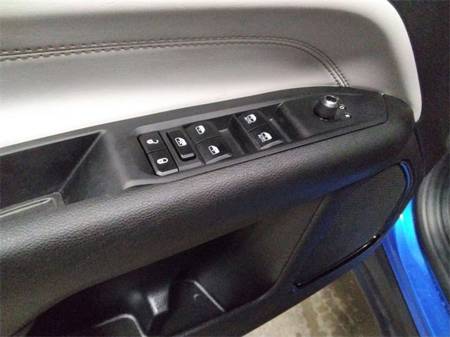 Used 2024 Jeep Compass Limited image 32