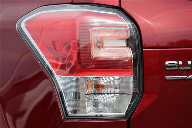 Used 2018 Subaru Forester 2.5i Premium AWD/4WD image 11