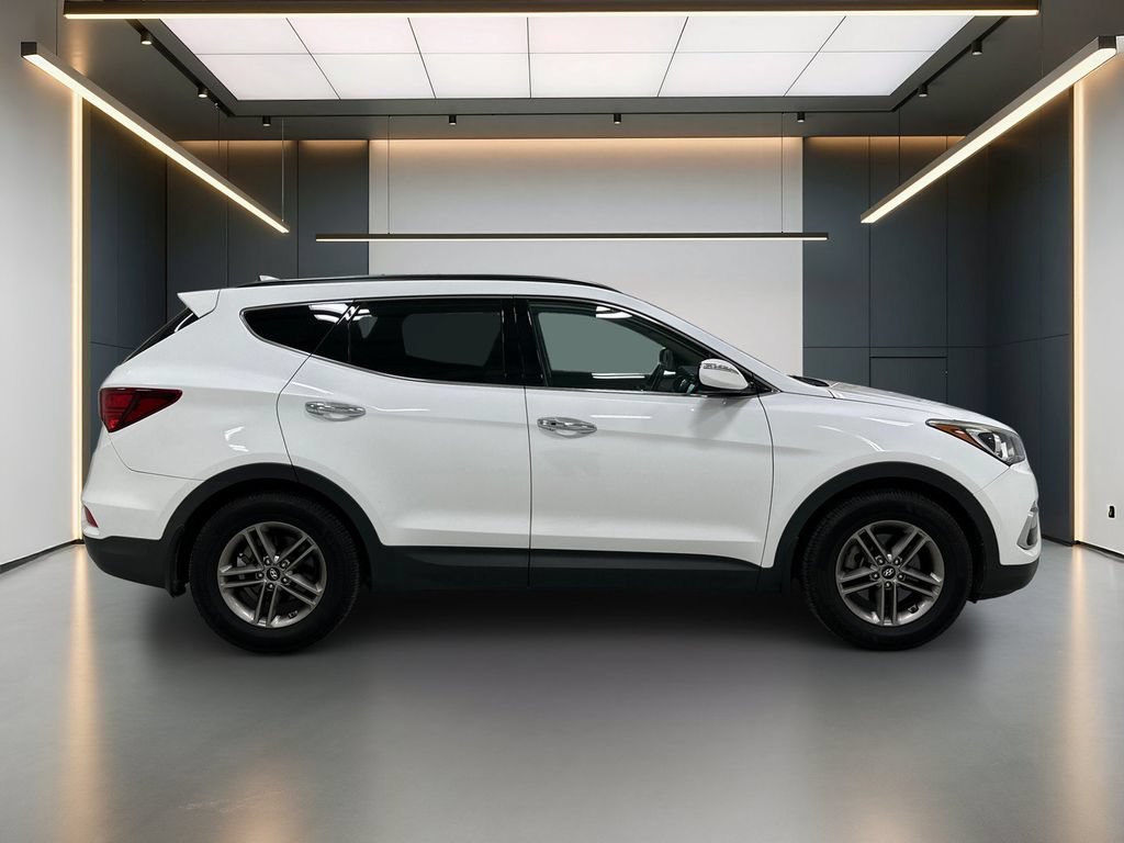 Used 2018 Hyundai Santa Fe Sport w/ 2.4L Tech Package 04 FWD image 7