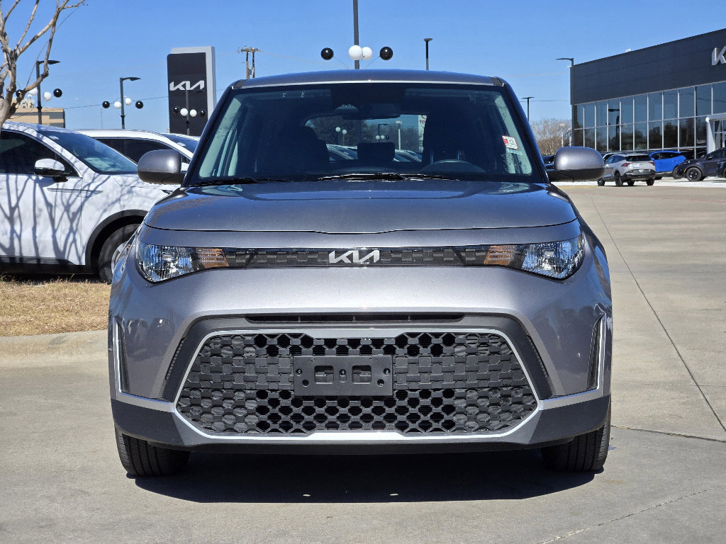 Certified 2025 Kia Soul S image 11