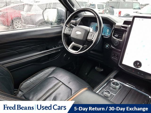 Used 2022 Ford Expedition Platinum image 16