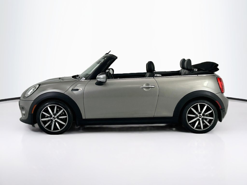 Used 2016 MINI Cooper Convertible FWD image 8