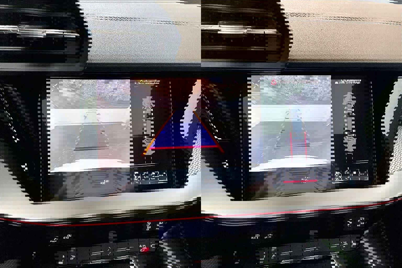 Used 2023 Audi S3 Premium w/ Convenience Package image 28