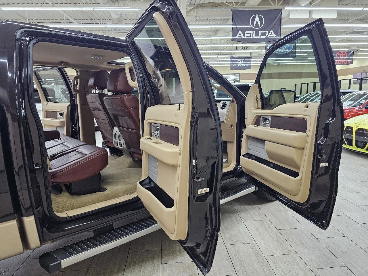 Used 2013 Ford F150 King Ranch w/ King Ranch Luxury Pkg image 14