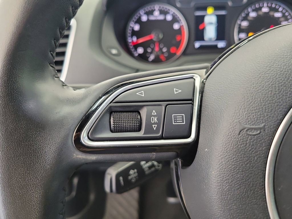 Used 2018 Audi Q3 2.0T Premium Plus w/ Premium Plus Package image 24